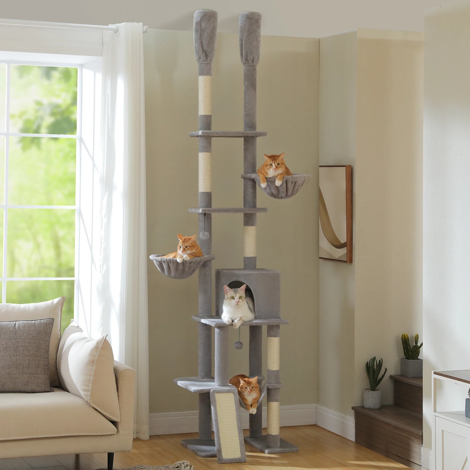 Arbre à chat du sol au plafond réglable avec niche cosy et hamac